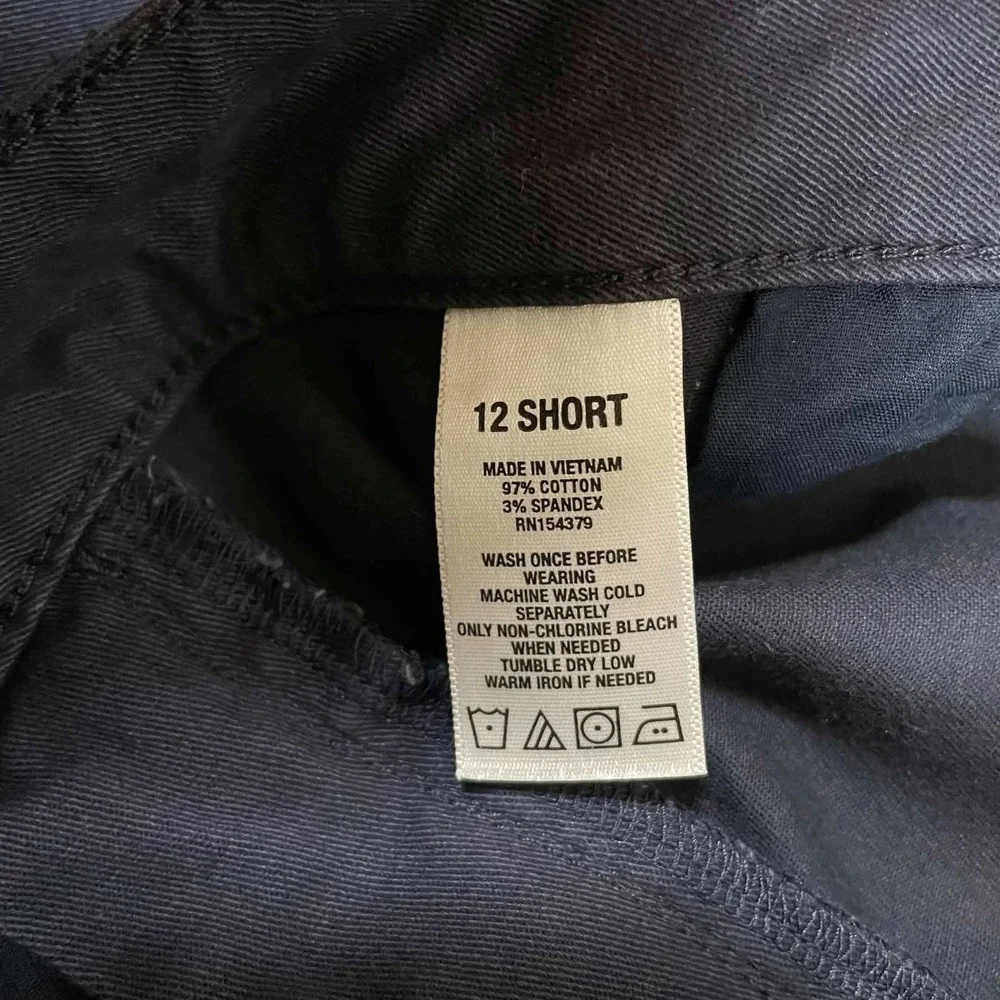 Aeropostale Classic Navy Blue Chino Pants Womens Size 12 Short Straight Leg - Picture 4 of 7